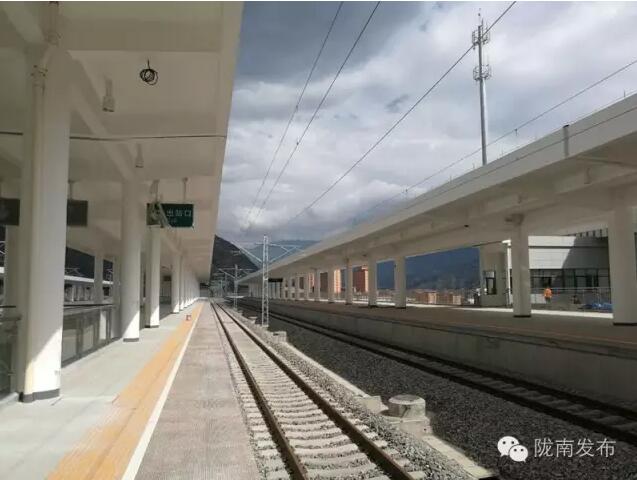 蘭渝鐵路最新進展！除胡麻嶺隧道外已全線鋪通