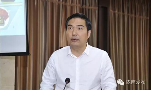 全國電商精準(zhǔn)扶貧現(xiàn)場會(huì)在隴南召開