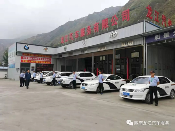 金錘鈑金，銀槍噴漆！龍江汽修值得信賴！