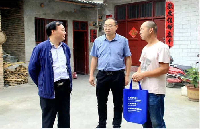 隴南:堅(jiān)決向涉黑涉惡腐敗和“保護(hù)傘”亮劍